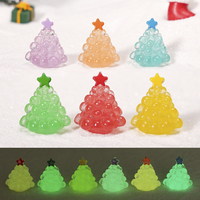 Figurines de Noël miniatures en résine phosphorescentes en gros, décorations de Noël miniatures et ornements de micro-paysages