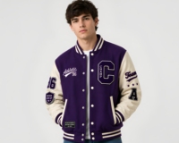 Jaket Varsity Ungu Unisex Kancing Depan dengan Patch Huruf C Bordir Gaya Streetwear Regular Fit Kerah V-neck Pakaian Musim Dingin