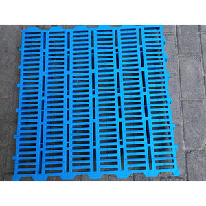 Piso de Plástico Emparrillado Duradero Hecho en China para Granja Porcina, Medidas 50*60, 60*60, 40*60 cm - Product Image 1