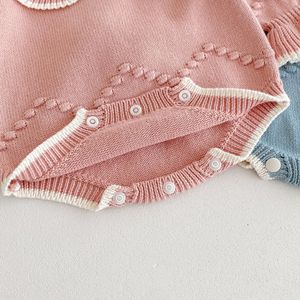 Angou Ins otoño nuevo bebé niña hecho a <span class=keywords><strong>mano</strong></span> bola Lotus Collar botón cierre sólido Casual mamelucos suéter - Product Image 5
