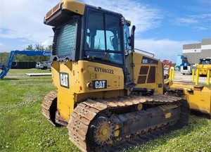 Bulldozer Caterpillar D5K Mini Original Usado de Alta Calidad y Bajo Precio, Fabricado en EE. UU., con Capacidad de Empuje de 10 m y Alto Momento de Carga - Product Image 6