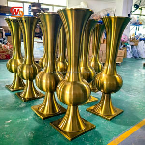 Centros de Mesa Metálicos Lisos, Jarrones Dorados Geométricos, Soportes para Flores, Elegantes Centros de Mesa para Eventos, Decoración de Mesa - Product Image 4