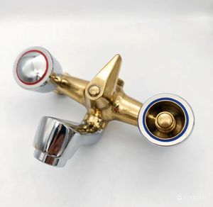 Set Doccia in Ottone ad Alta Pressione, Anti-scottatura e Anti-corrosione, Risparmio Idrico, Certificato CE, Montaggio a Parete per Casa - Product Image 2