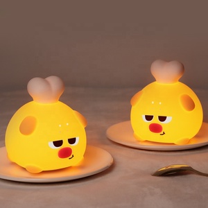 ไฟกลางคืนซิลิโคนรูปการ์ตูนสุนัขน่ารักโคมไฟข้างเตียงสำหรับเด็ก USB ไฟเซ็นเซอร์แบบสัมผัสเสียบปลั๊กออกแบบใหม่สำหรับใช้ในบ้าน - Product Image 5