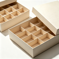 Boîtes rigides beige clair avec couvercle séparé, insert à 12 compartiments, logo personnalisé pour boulangerie, desserts, petits aliments, cadeaux, emballage en vrac