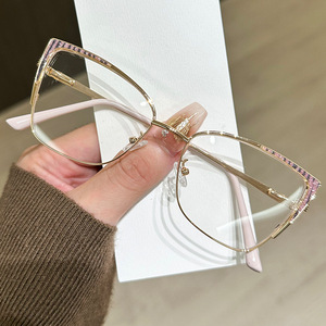 Thời trang New <span class=keywords><strong>Cat</strong></span> <span class=keywords><strong>Eye</strong></span> kính khung photochromic chống-ánh sáng màu xanh cá tính kim loại kính unisex đa năng - Product Image 5