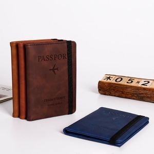 Funda de piel sintética para tarjetas de identificación, billetes de avión y tarjetas bancarias con protección RFID, estuche para pasaporte y cartera de viaje. - Product Image 3