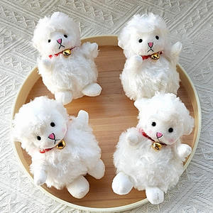 Porte-clés mignon en peluche mouton, pendentif animal agneau pour anniversaires et occasions spéciales, super doux, matériau principal en coton PP, personnalisable - Product Image 1