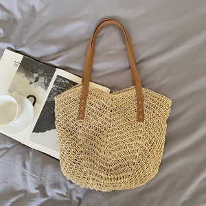 Handmade Woven Straw Tote Bag Coffee Beige Large Capacity Shoulder Bag For Beach Vacation Everyday Use Summer 2025 - Product Image 4