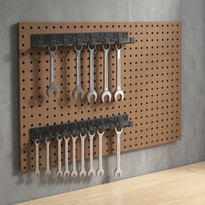 Étagère murale en métal avec crochets numérotés pour le rangement d'outils de garage, style industriel, design rectangulaire à un seul niveau - Product Image 1