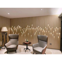 Panneaux muraux en WPC à grille lumineuse LED, panneaux muraux rainurés en PVC imperméables pour fond décoratif