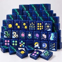 Set Mahjong Mewah Celestial American dengan Ubin Biru Mengkilap dan Bagian Belakang Bermotif Galaksi untuk Malam Permainan Keluarga
