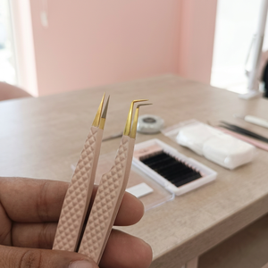 Pinzas para Cejas de Acero Inoxidable de Marca Personalizada OEM, Producto de Alta Calidad de un Proveedor Confiable de Pakistán, Modelo 298 - Product Image 3