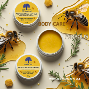 Le soin naturel du corps à la propolis BOTANICAL est un hydratant de qualité supérieure à base de plantes formulé à l'aide de la technologie de la microémulsion de propolis. - Product Image 5