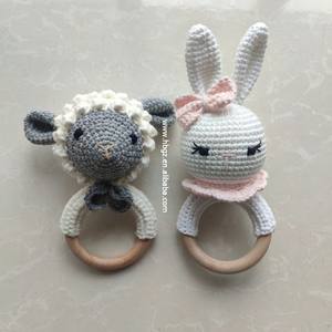 Panca in cotone organico legno oem massaggiagengive giocattolo neonato <span class=keywords><strong>regalo</strong></span> benvenuto <span class=keywords><strong>regalo</strong></span> per bambini sonaglio presente per bambino - Product Image 4