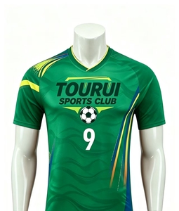 Groothandel op maat gemaakte voetbaltenues & voetbalshirts - Hoge kwaliteit, ademende, gepersonaliseerde trainingsuniformen voor teams en clubs - Product Image 1