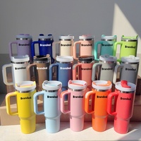 Nouveau Style 30oz 40 oz marque gobelet H2.0 Double paroi en acier inoxydable vide 40 oz grande capacité cadeau de noël tasse