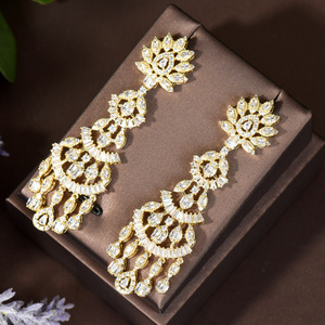 Orecchini Pendenti HIBRIDE con <span class=keywords><strong>Design</strong></span> Geometrico, Zirconia Cubica, Gioielli da Sposa per Donne, Accessori <span class=keywords><strong>Moda</strong></span> Dubai <span class=keywords><strong>E</strong></span>-640 - Product Image 2