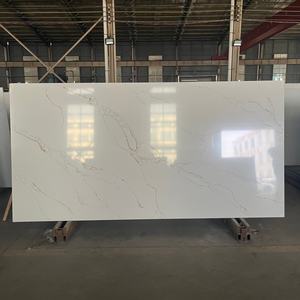 Dalle <span class=keywords><strong>de</strong></span> quartz Calacatta Golden Veins <span class=keywords><strong>de</strong></span> grande taille pour revêtement mural et <span class=keywords><strong>carrelage</strong></span> <span class=keywords><strong>de</strong></span> sol - Product Image 1