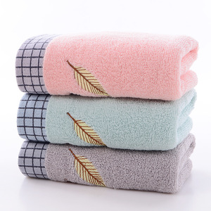 Toalla Facial de Algodón Puro Kim Ryan 35x75cm, Toalla Bordada a Cuadros para el Hogar y Recuerdos de Boda - Product Image 5