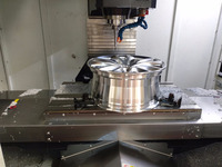Centre d'usinage vertical CNC VMC650 avancé à 3-5 axes pour l'ingénierie de précision