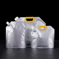Op maat gemaakte bedrukte 5L aluminiumfolie voedselveilige zak voor fruit sap, bier en andere vloeistoffen met 33MM dop/tuit