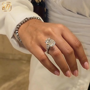 Anillo de Compromiso Personalizado de Lujo para Mujer, Oro Sólido de 10K, 14K, 18K, Diamantes Cultivados en Laboratorio, Corte Ovalado, Certificado IGI, 3 Diamantes - Product Image 1