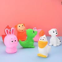 Niedliche Plastik-Bären Squishies Party-Geschenke 0-24 Monate Schatzkiste Spielzeug Klassenzimmer Geburtstag Weihnachtsgeschenke Goodie Bag Mini-Tiere