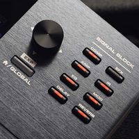 Pédale multi-effets pour guitare NUx MG-30 / Chargeur d'IR pour basse avec écran LCD 4 couleurs et pédale de commande NMP-2 incluse - Chine