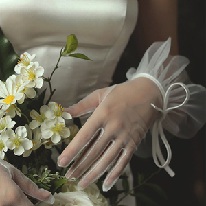 <span class=keywords><strong>Gants</strong></span> de fête de mariage femmes court poignet longueur volants 2021 court bal soirée à volants Tulle mariée dentelle <span class=keywords><strong>gants</strong></span> - Product Image 4