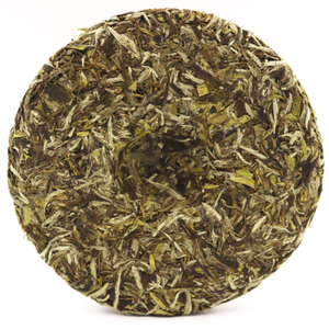Vieux thé blanc stocké Bai Mu Dan 300 g/pc séché au soleil au début du printemps gâteaux au thé de pivoine blanche à vendre - Product Image 3