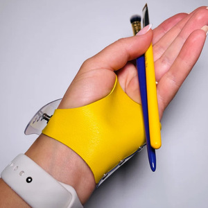 Creative <b>foundation</b> color mixing gloves, color mixing palette, PVC makeup artist's special makeup, lipstick, and nail art - Product Image 3