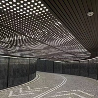 Panneau de plafond en aluminium perforé effet ciel étoilé, ignifuge, avec trous triangulaires pour couloir, design moderne et simple, à emboîtement