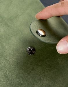 Cuaderno clásico de cuero PU con cierre magnético, diario de negocios profesional - Product Image 5