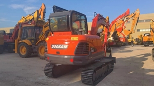 Doosan excavator Crawler dx60-9c mini 5 ton 6 ton digger for sale dx55 dx60 machines excavators used Korea <b>small</b> digger cheap - Product Image 4