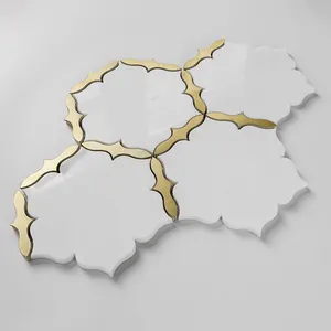 wholesale Marble waterjet mosaic tile bathroom floor tiles with brass mosaic gold inlay tile pattern