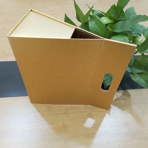 Sac cadeau <span class=keywords><strong>de</strong></span> luxe en or rose magnétique pour les soins <span class=keywords><strong>de</strong></span> <span class=keywords><strong>la</strong></span> peau avec poignées, boîte cadeau rigide triangulaire pliable UV - Product Image 5