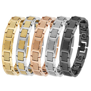 Bracciale Magnetico Premium in Acciaio al Titanio da <span class=keywords><strong>Uomo</strong></span> con Motivo a Coccodrillo Resistente allo Sbiadimento Design Regolabile Trendy Bestseller - Product Image 4