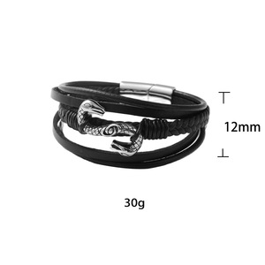 Yunnique Pulsera de serpiente de acero de titanio, joyería de moda en forma de S negra para hombres y mujeres - Product Image 5