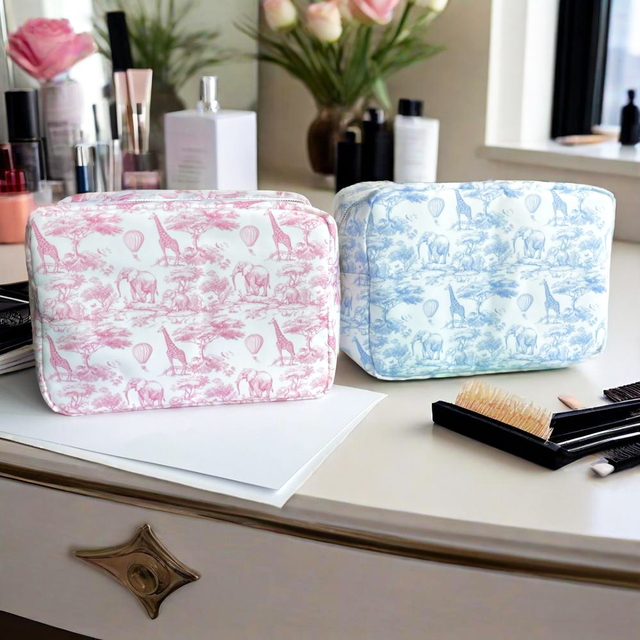 Chinoiserie Toile De Jouy Seamless Giraffe Elephant Zipper Nylon Pouch Women Storage Travel Case Makeup Organizer Cosmetic Bags