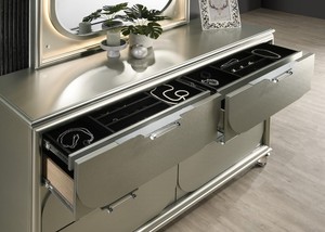 Silver 1pc Modern Lighted Glass Handles Embossed Panels English Dovetails <b>6</b>-<b>Drawers</b> Bedroom & Hotel Dresser - Product Image 3