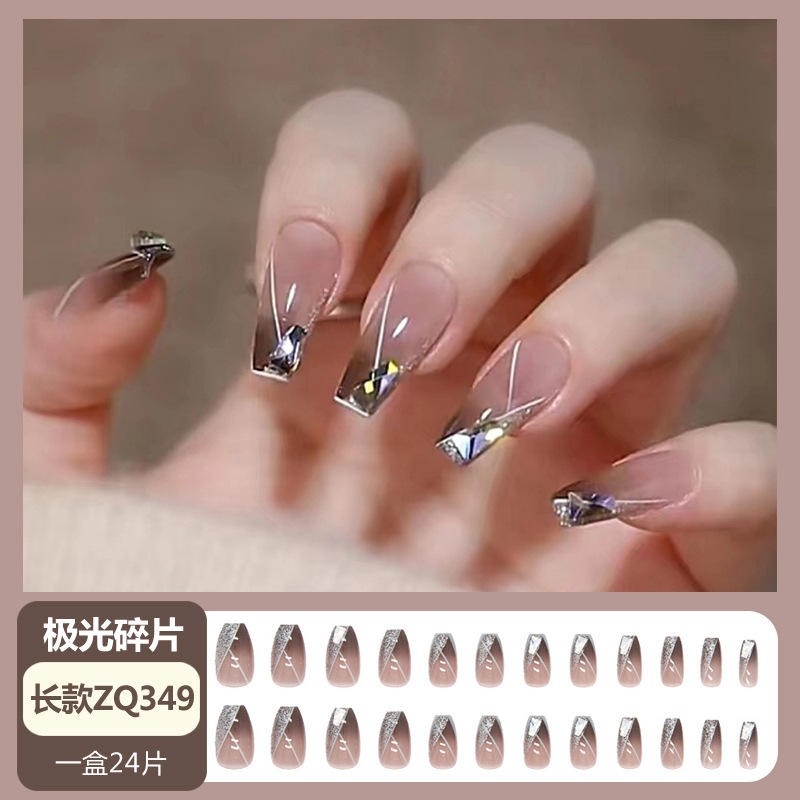 ZQ349 Aurora Fragments