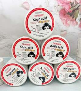 Prix de gros <span class=keywords><strong>sel</strong></span> de gommage blanchissant sucre gommage exfoliant nettoyage en profondeur soin de la peau corps <span class=keywords><strong>sel</strong></span> de bain <span class=keywords><strong>acide</strong></span> kojique <span class=keywords><strong>sel</strong></span> de bain 650g - Product Image 4