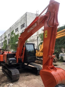 Excavadora hidráulica de cadenas Hitachi ZX120 usada, original, en buen estado y con apariencia limpia, en venta. - Product Image 6