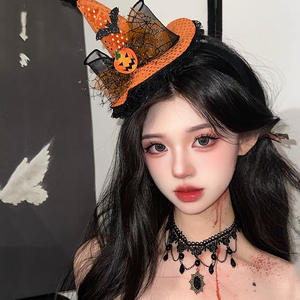 Achetez le serre-tête HLC Halloween Spirit Witch pour un look effrayant avec <span class=keywords><strong>des</strong></span> crânes, <span class=keywords><strong>des</strong></span> <span class=keywords><strong>citrouilles</strong></span> et <span class=keywords><strong>des</strong></span> fantômes, idéal pour les fêtes costumées, les soirées Trick or Treat et les événements RIP. - Product Image 4