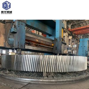 Engranaje de anillo helicoidal de gran escala de acero al carbono de engranaje de circunferencia no estándar OEM de forja de fundición - Product Image 1