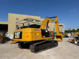รถขุดตีนตะขาบ Caterpillar CAT 325D2L มือสอง ขนาด 25 ตัน ระบบไฮดรอลิก นำเข้าจากญี่ปุ่น ใช้งานน้อย เครื่องจักรก่อสร้าง - Product Image 5