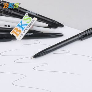 Offre Spéciale – Stylos Bille en Plastique Bleus Simples et Économiques pour Écoles, Personnalisables avec Logo, Multicolores – Vente en Gros Fabricant - Product Image 4