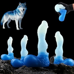 Set de 4 tapones anales de silicona Blue Wolf King con ventosa, dildo para estimulación del punto G y entrenador de próstata para principiantes y usuarios avanzados - Product Image 1