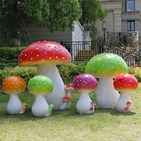 Ensemble de statues champignon surdimensionnées-Décor de conte de fées en fibre de verre résistant aux intempéries pour parcs et centres de villégiature